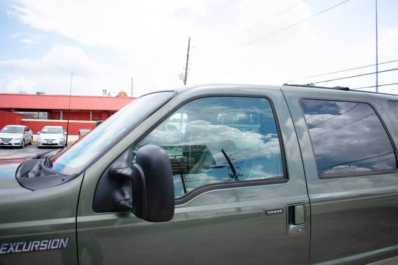 2003 Ford Excursion Eddie Bauer