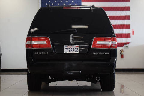 2014 Lincoln Navigator