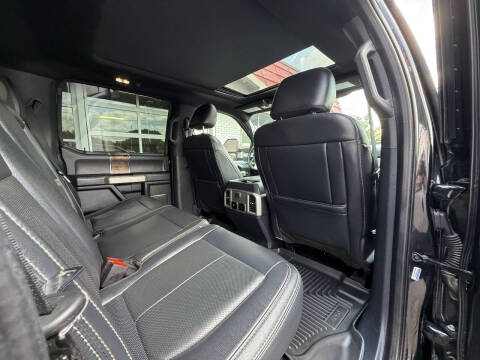 2022 Ford F-350 Super Duty Lariat