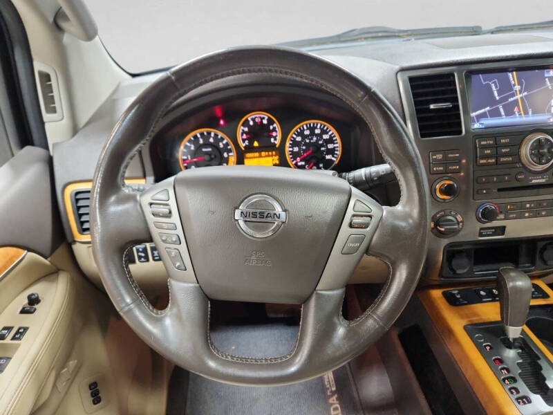 2014 Nissan Armada Platinum