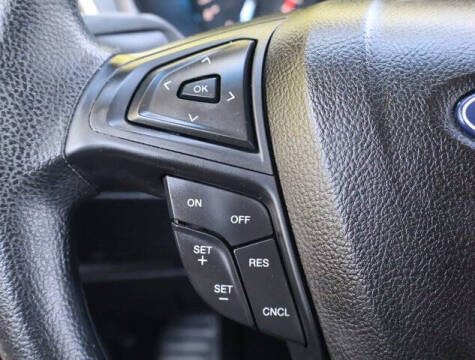 2020 Ford Edge SE