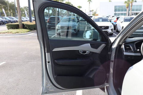 2024 Volvo XC90 B5 Core Bright Theme