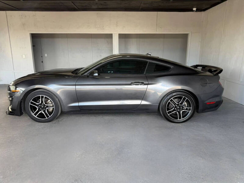 2020 Ford Mustang