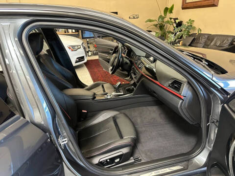 2013 BMW 3 Series 335i xDrive