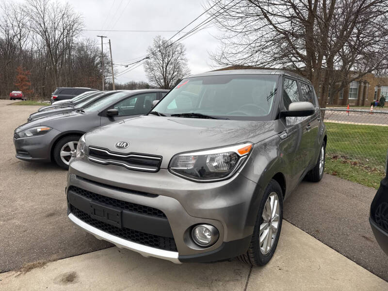 Kia Soul's photo