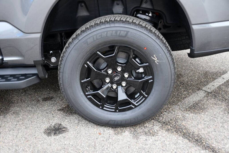 2025 Ford F-150 Lightning XLT