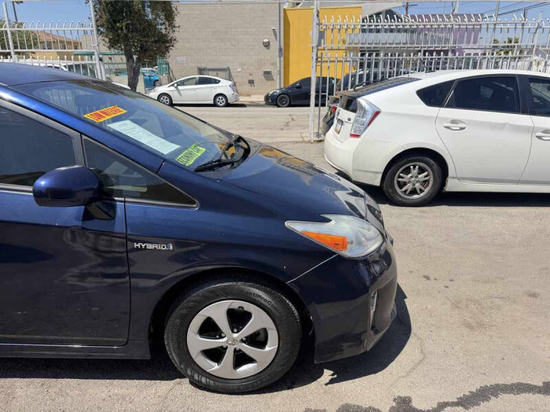 2014 Toyota Prius Three