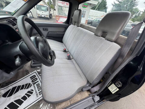 1999 Nissan Frontier XE