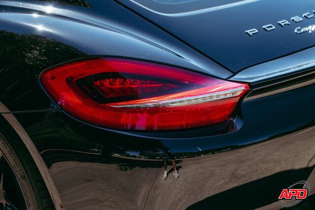 2016 Porsche Cayman Black Edition