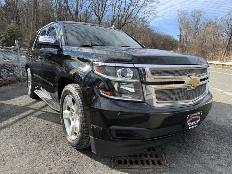 2015 Chevrolet Tahoe LT's photo