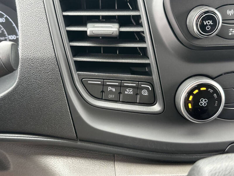 2025 Ford Transit