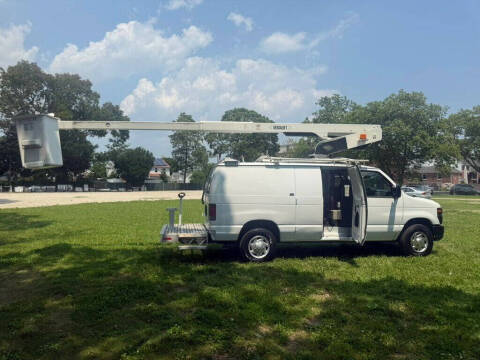 2011 Ford E-Series E-350 SD