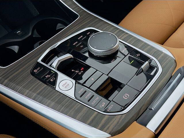 2024 BMW X5 xDrive50e