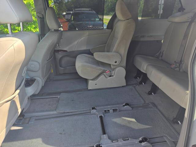 2013 Toyota Sienna