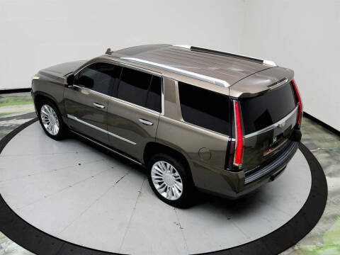 2016 Cadillac Escalade Platinum