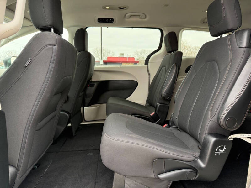 2019 Chrysler Pacifica Touring Plus