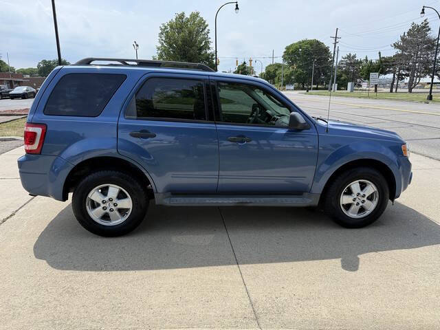 2009 Ford Escape XLT