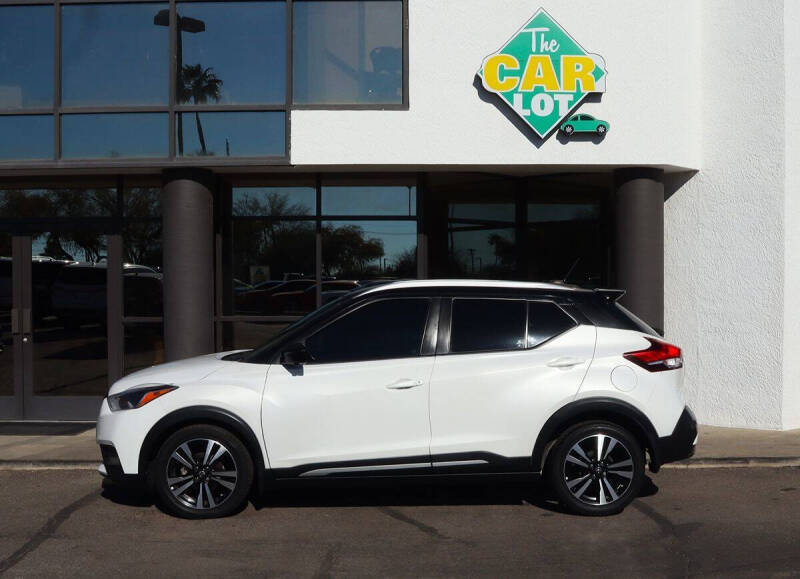 2020 Nissan Kicks SR