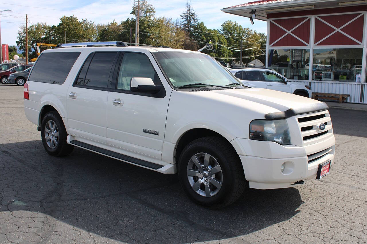 2007 Ford Expedition EL for sale at Jennifer's Auto Sales & Service in Spokane Valley, WA