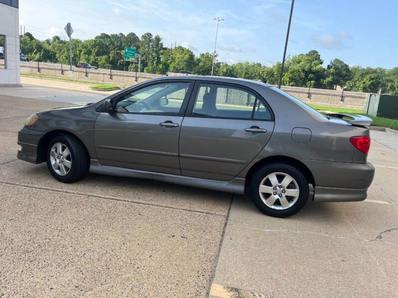 2005 Toyota Corolla S photo 8