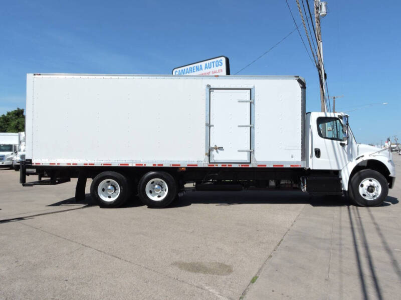 2016 Freightliner M2 106