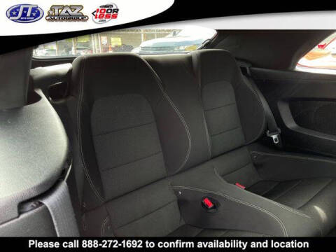 2016 Ford Mustang V6