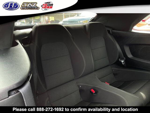 2016 Ford Mustang V6
