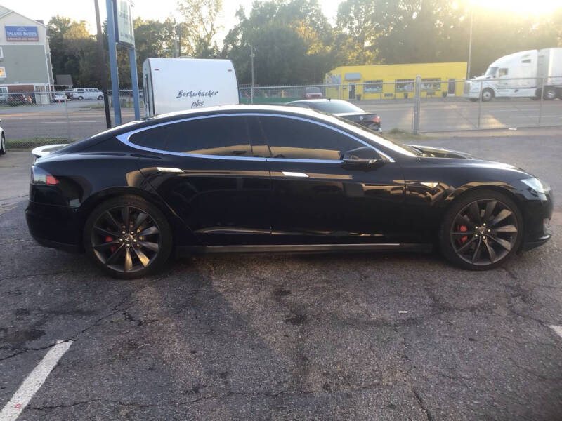 2014 Tesla Model S P85