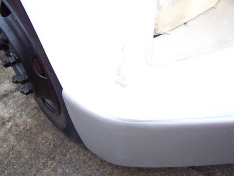 2002 Freightliner FL70