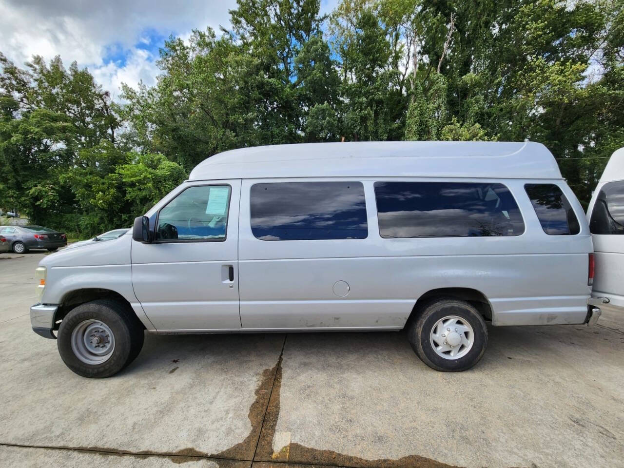 2009 Ford E-Series for sale at DIVISION 1 AUTO BROKERS in Morrow, GA