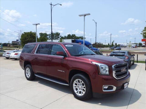 2019 GMC Yukon XL for sale at SIMOTES MOTORS in Minooka IL