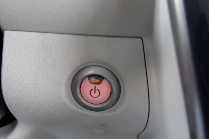 2011 Nissan LEAF SV