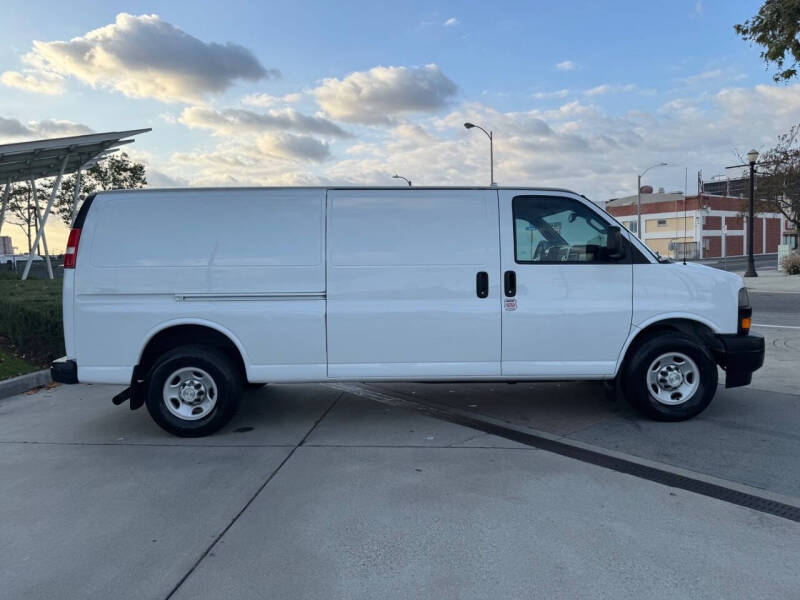 2019 Chevrolet Express 3500