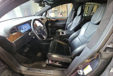 2017 Tesla Model X 90D