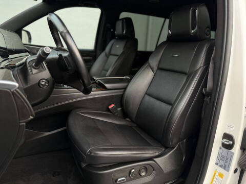 2022 Cadillac Escalade ESV Luxury