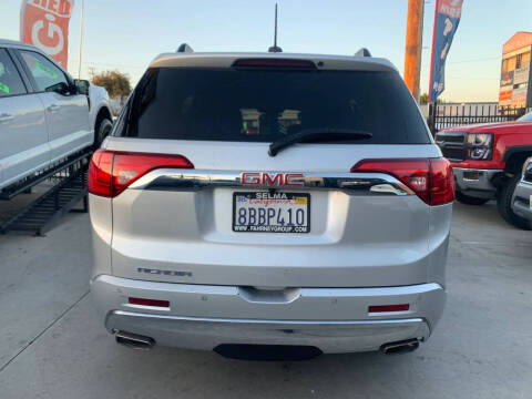 2017 GMC Acadia Denali