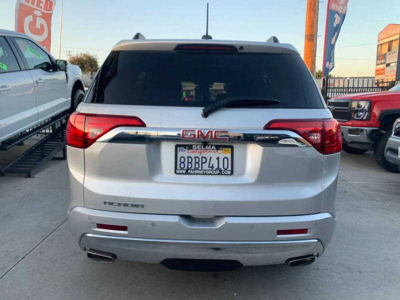 2017 GMC Acadia Denali