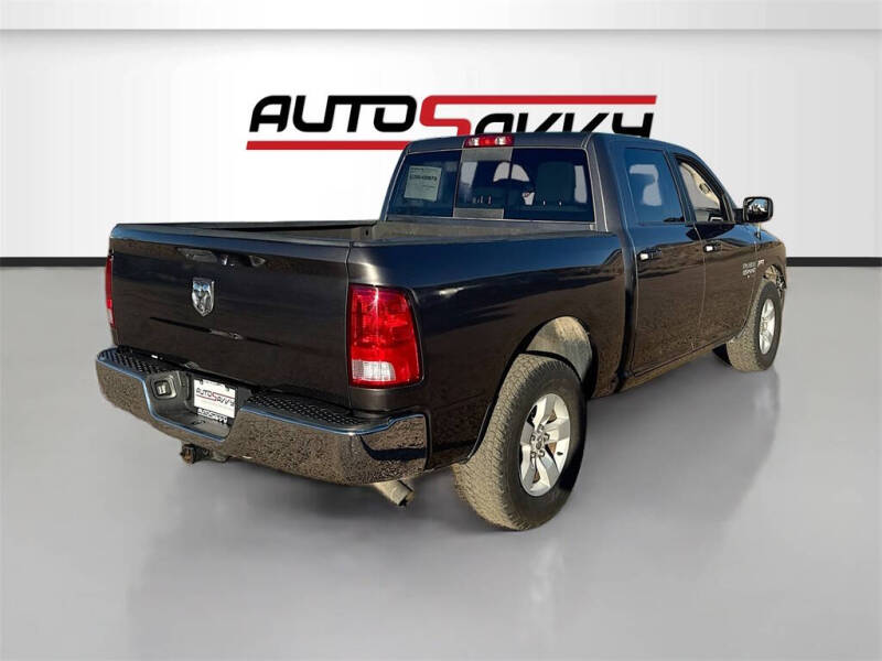 2019 RAM 1500 Classic SLT