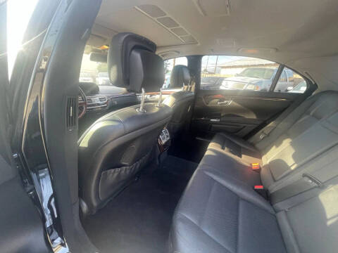 2012 Mercedes-Benz S-Class S 550