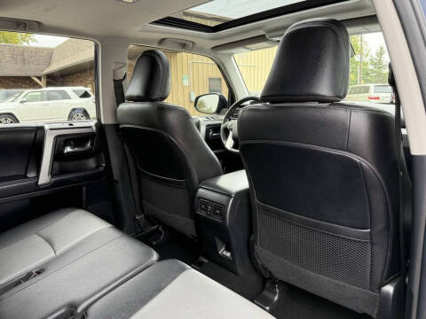 2022 Toyota 4Runner SR5 Premium