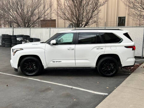 2025 Toyota Sequoia SR5