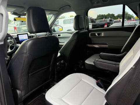 2021 Ford Explorer XLT