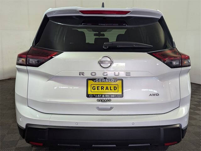 2025 Nissan Rogue S