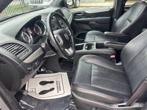 2017 Dodge Grand Caravan GT