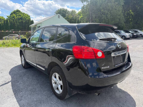 2013 Nissan Rogue S