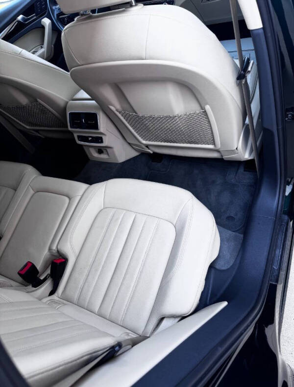 2018 Audi Q5 2.0T quattro Premium Plus