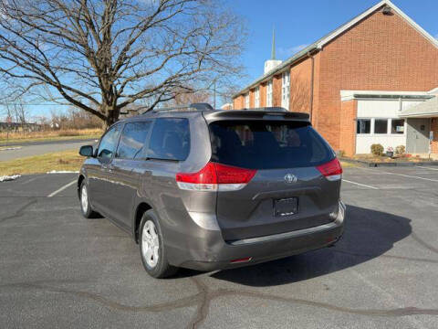 2011 Toyota Sienna