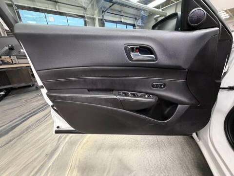 2019 Acura ILX w/Premium