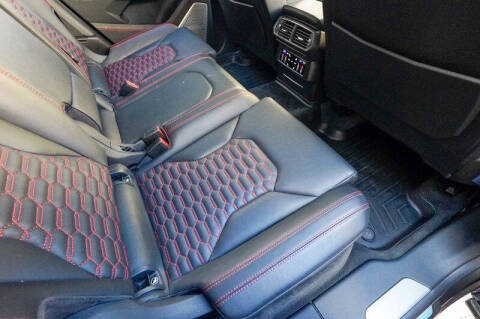 2019 Lamborghini Urus