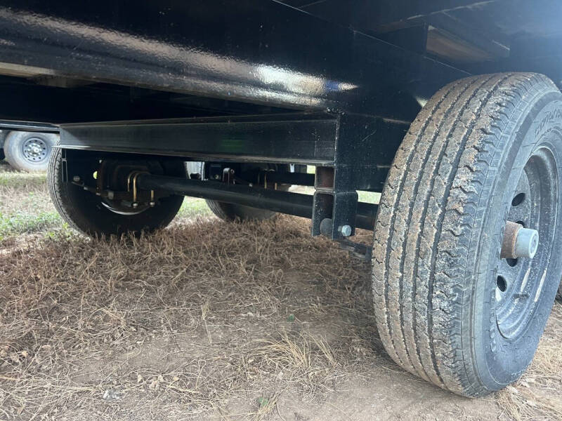 2023 PJ TRAILER 20' DECK OVER